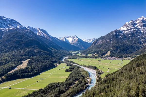 Baichlstein April